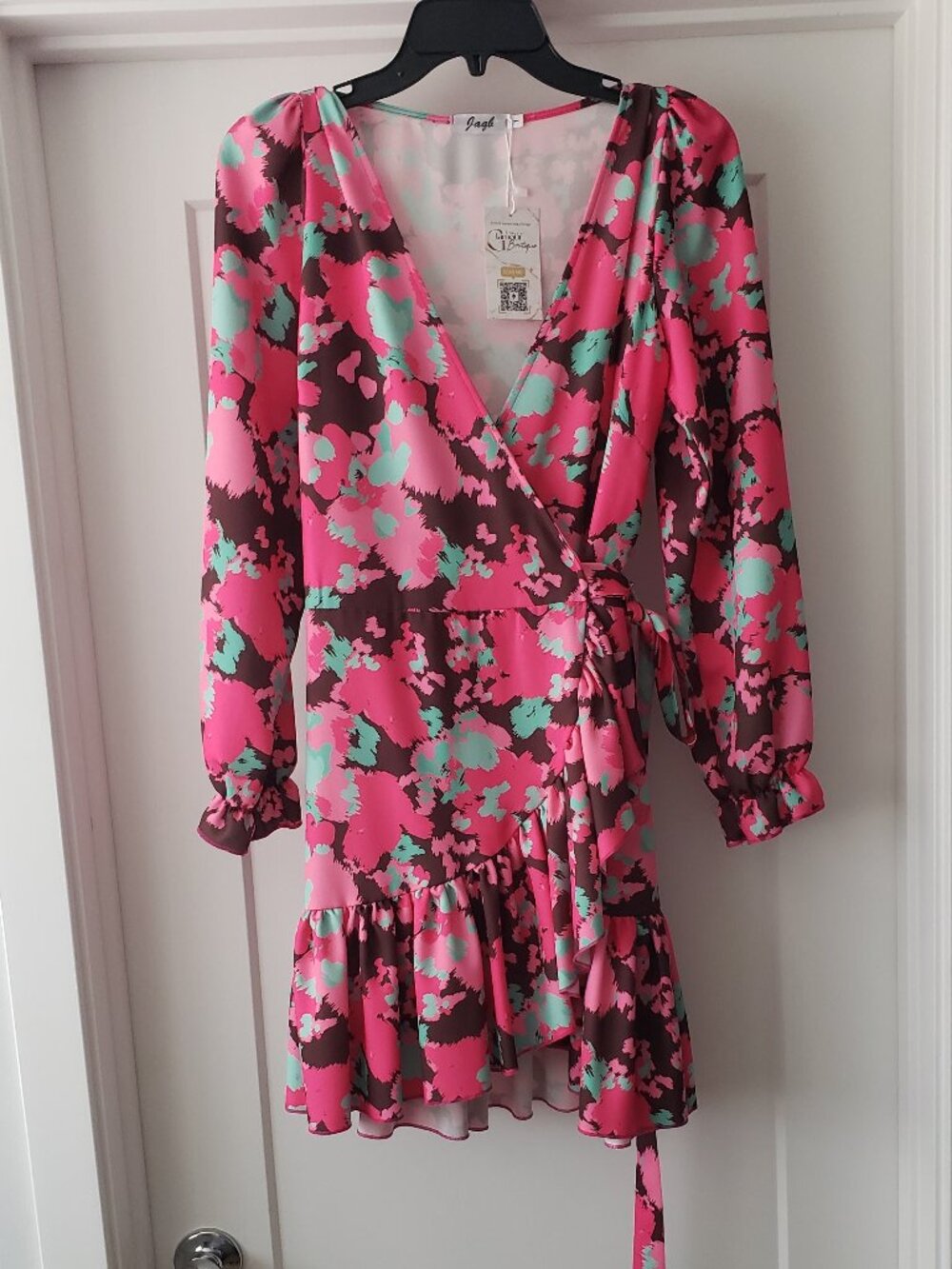 EUROPEAN WRAP DRESS SIZE 1